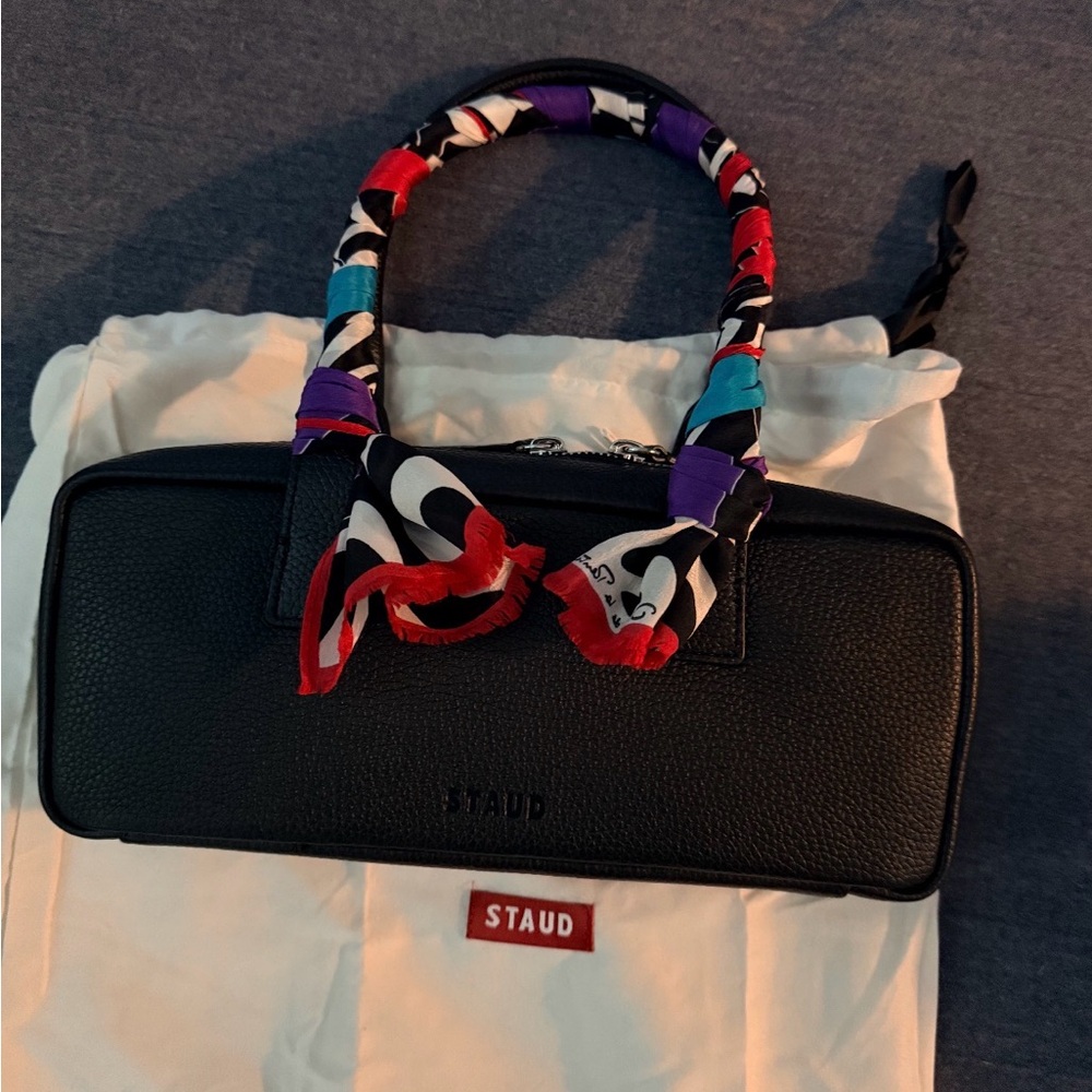 ❗️SOLD❗️Staud The Dude Top-Handle Bag with VTG Silk Oscar De La Renta Scarf 😍